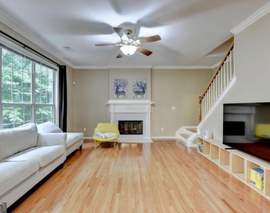 2172 Woodbriar Drive - Photo Thumbnail 17