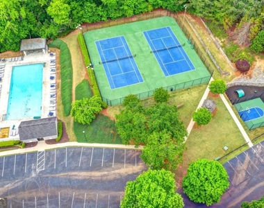 2172 Woodbriar Drive - Photo Thumbnail 49