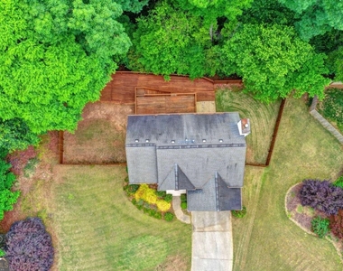 2172 Woodbriar Drive - Photo Thumbnail 46