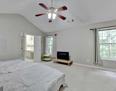 2172 Woodbriar Drive - Photo Thumbnail 29