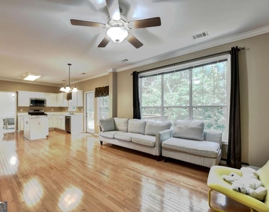 2172 Woodbriar Drive - Photo Thumbnail 20
