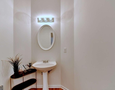 2172 Woodbriar Drive - Photo Thumbnail 22