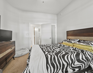 898 Oak Street Sw - Photo Thumbnail 20
