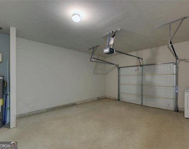 329 Turtle Creek Drive - Photo Thumbnail 5
