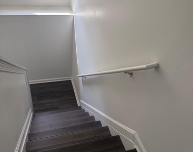 1688 Windale Court - Photo Thumbnail 14
