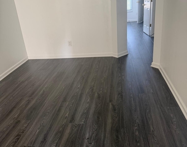 1688 Windale Court - Photo Thumbnail 12
