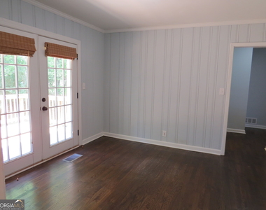 1570 Van Epps Street Se - Photo Thumbnail 7
