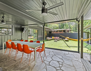 3252 W Roxboro Road Ne - Photo Thumbnail 50