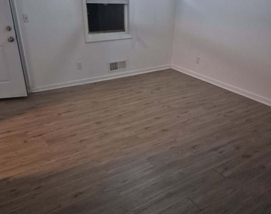 1606 Kirkland Drive - Photo Thumbnail 11
