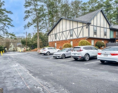 6851 Roswell Road - Photo Thumbnail 23
