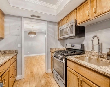 6851 Roswell Road - Photo Thumbnail 4