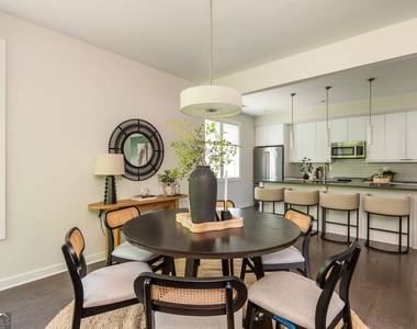 415 Gartrell Street Se - Photo Thumbnail 6