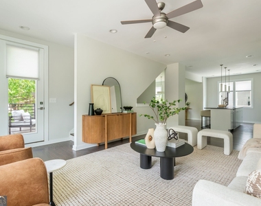 415 Gartrell Street Se - Photo Thumbnail 9