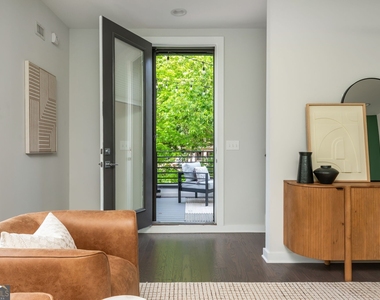 415 Gartrell Street Se - Photo Thumbnail 10