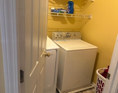 928 Shannon Road Sw - Photo Thumbnail 13
