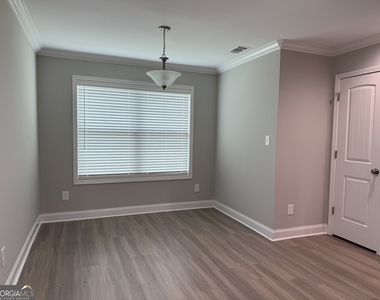 231 Creek Ridge Drive - Photo Thumbnail 6