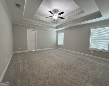231 Creek Ridge Drive - Photo Thumbnail 7