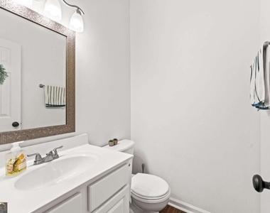 5087 Wellisford Court - Photo Thumbnail 20