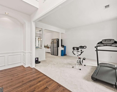 5087 Wellisford Court - Photo Thumbnail 6
