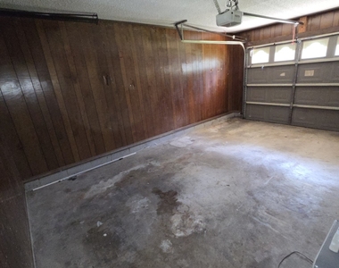 504 Martha Drive - Photo Thumbnail 27