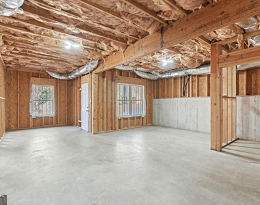 1410 Eastland Road - Photo Thumbnail 18