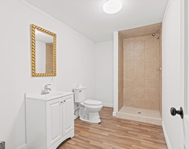 1410 Eastland Road - Photo Thumbnail 19
