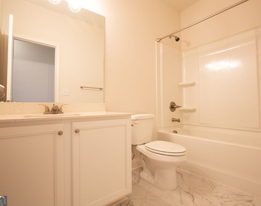 5125 Hillington Way - Photo Thumbnail 34