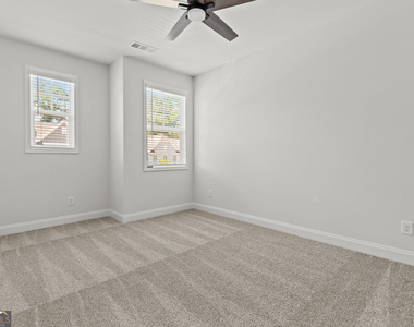 5125 Hillington Way - Photo Thumbnail 30