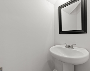 5125 Hillington Way - Photo Thumbnail 20