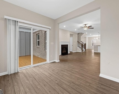 2247 Pink Hawthorn Drive - Photo Thumbnail 17