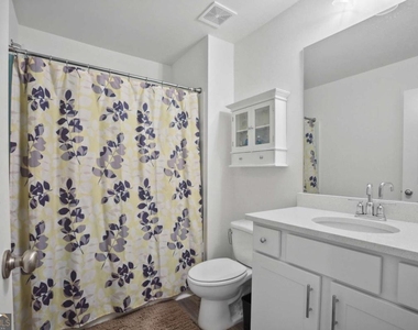 7637 Avalon Boulevard - Photo Thumbnail 9