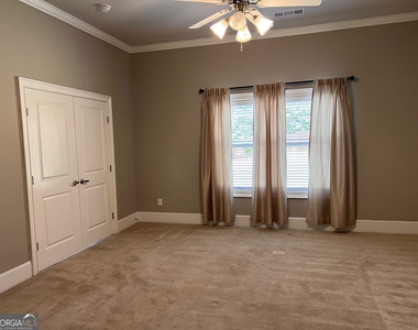 4080 Mayhill Circle - Photo Thumbnail 16