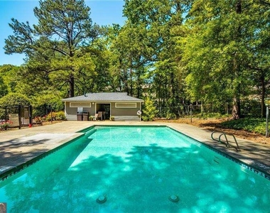 525 Warm Springs Circle - Photo Thumbnail 23