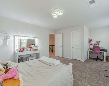 3072 Lowell Road - Photo Thumbnail 42