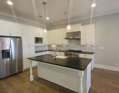 983 Azalee Wharton Avenue Nw - Photo Thumbnail 15