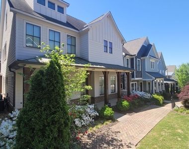 983 Azalee Wharton Avenue Nw - Photo Thumbnail 1