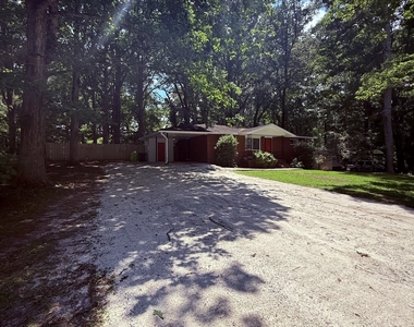 317 Hilltop Circle Extension Sw - Photo Thumbnail 3