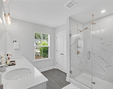 400 Renwood Trail - Photo Thumbnail 23