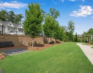 400 Renwood Trail - Photo Thumbnail 39