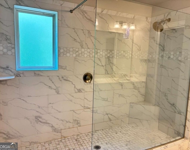5800 Arbor Green Circle - Photo Thumbnail 13