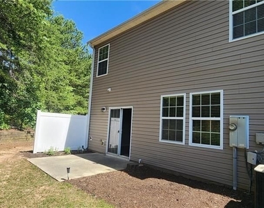413 Windstone Trail - Photo Thumbnail 47