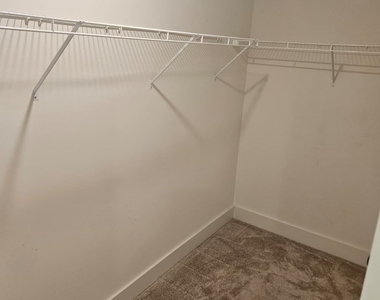 56 Auburn Hill Drive - Photo Thumbnail 12