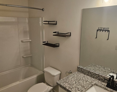 56 Auburn Hill Drive - Photo Thumbnail 17