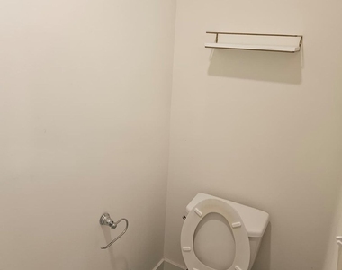 56 Auburn Hill Drive - Photo Thumbnail 4