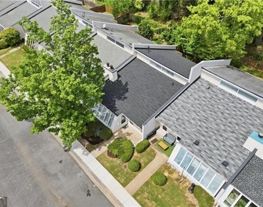 224 Goshen Lane - Photo Thumbnail 1
