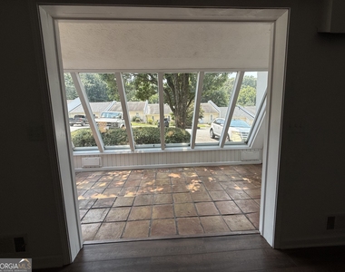224 Goshen Lane - Photo Thumbnail 2