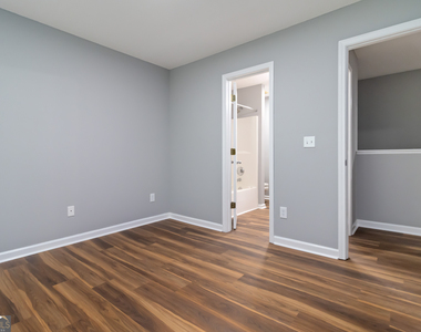 897 Brickleridge Lane Se - Photo Thumbnail 22