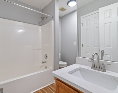 897 Brickleridge Lane Se - Photo Thumbnail 23
