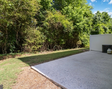 897 Brickleridge Lane Se - Photo Thumbnail 25