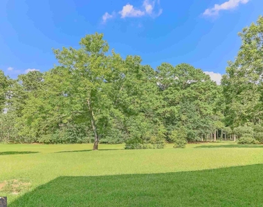 99 Woodvalley Drive - Photo Thumbnail 35